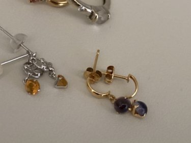 <strong>放射線技師はピアスをしてもいい？</strong>